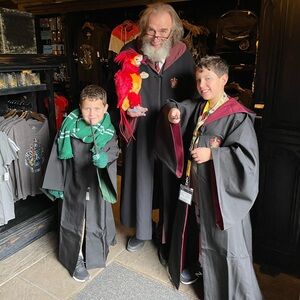 Authentic Harry Potter Gryffindor Robe Purchased at Universal Orlando Adult XS